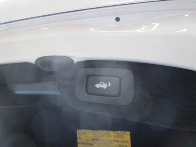 Lexus LS 2013-03 189317-29