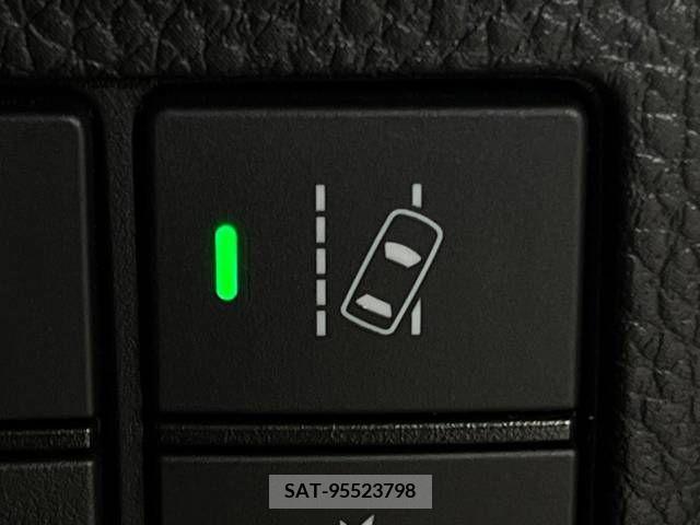 Honda N BOX CUSTOM 2017-11 279365-9