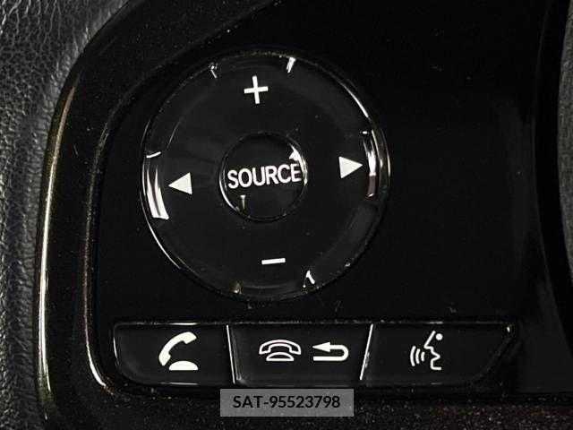 Honda N BOX CUSTOM 2017-11 279365-8