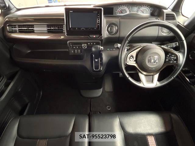 Honda N BOX CUSTOM 2017-11 279365-1