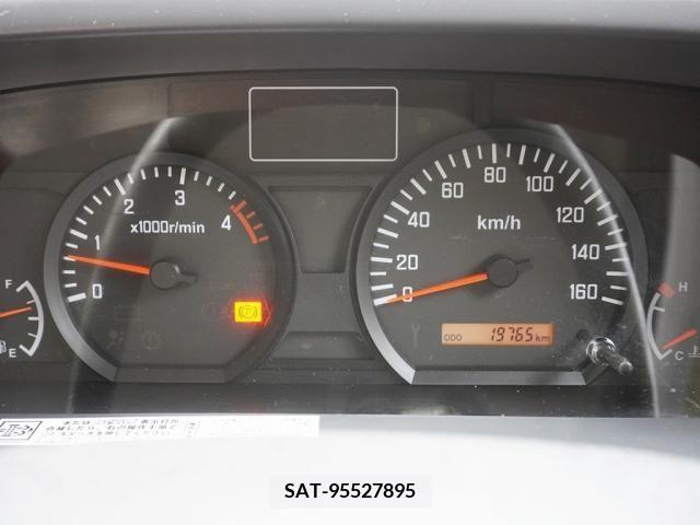 Isuzu ELF TRUCK 2016-12 387469-3