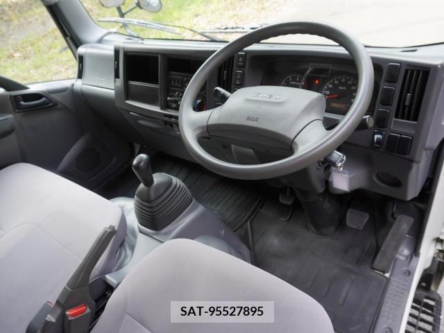Isuzu ELF TRUCK 2016-12 387469-2