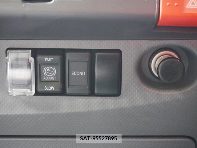 Isuzu ELF TRUCK 2016-12 387469-26