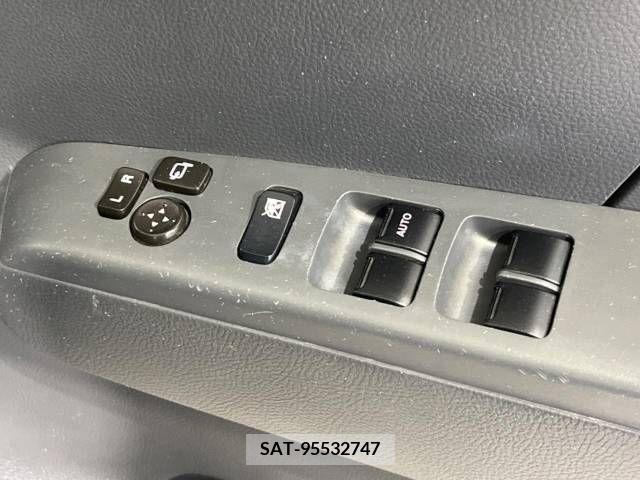 Suzuki MR WAGON 2011-08 298057-4