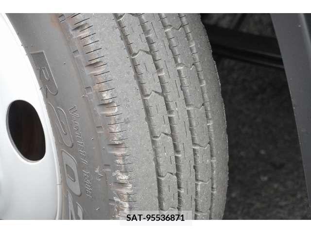 Mitsubishi CANTER 2023-09 223586-9