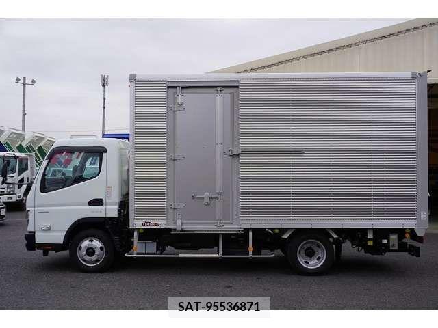 Mitsubishi CANTER 2023-09 223586-2