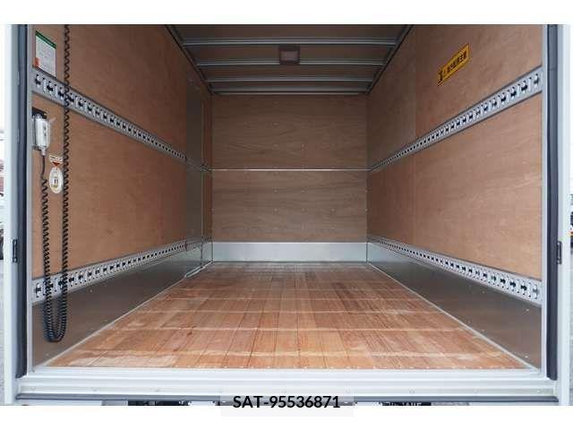 Mitsubishi CANTER 2023-09 223586-18