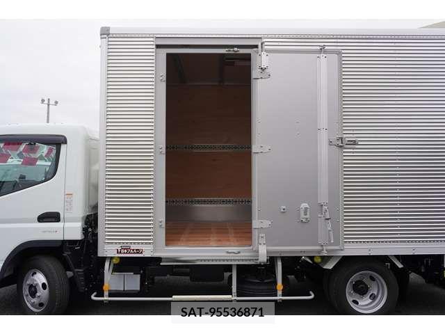 Mitsubishi CANTER 2023-09 223586-16