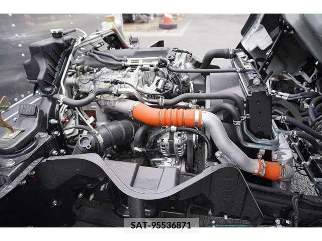Mitsubishi CANTER 2023-09 223586-14
