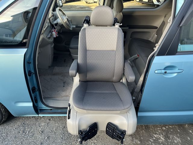 Toyota PORTE 2010-11 13160-11