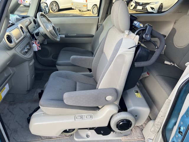 Toyota PORTE 2010-11 13160-10