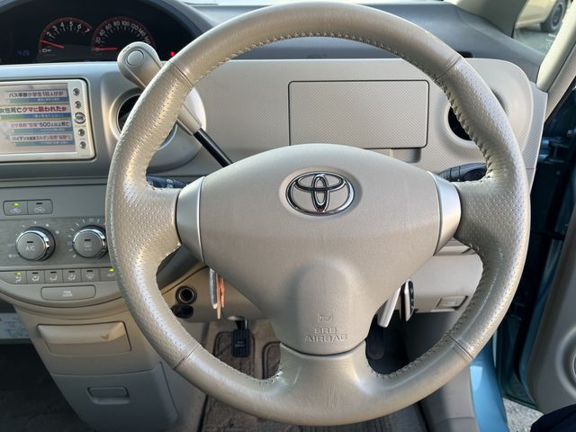 Toyota PORTE 2010-11 13160-8