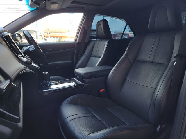 Toyota CROWN SEDAN 2016-04 186886-22