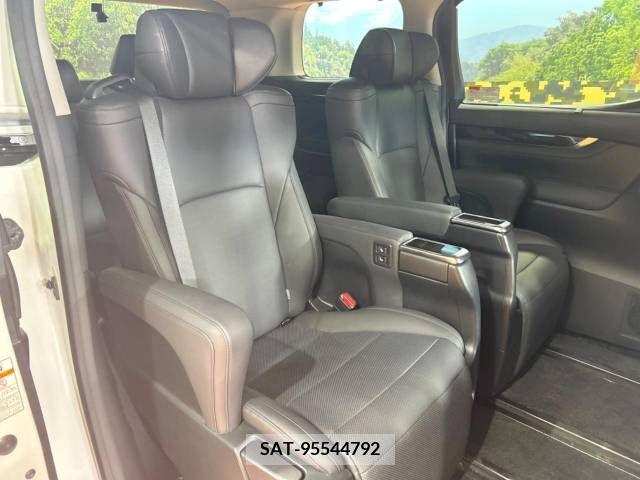 Toyota ALPHARD 2021-09 355503-9