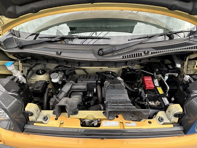 Suzuki SPACIA 2019-02 181987-5