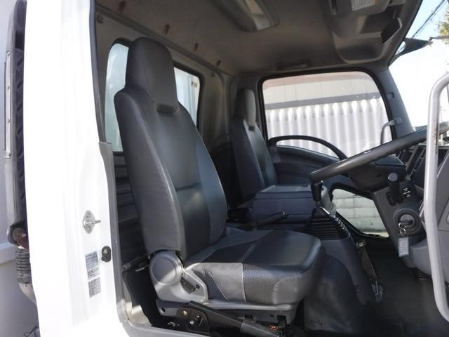 Isuzu FORWARD 2011-07 25277-27