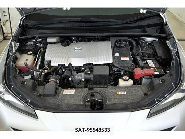 Toyota PRIUS 2019-03 322413-12