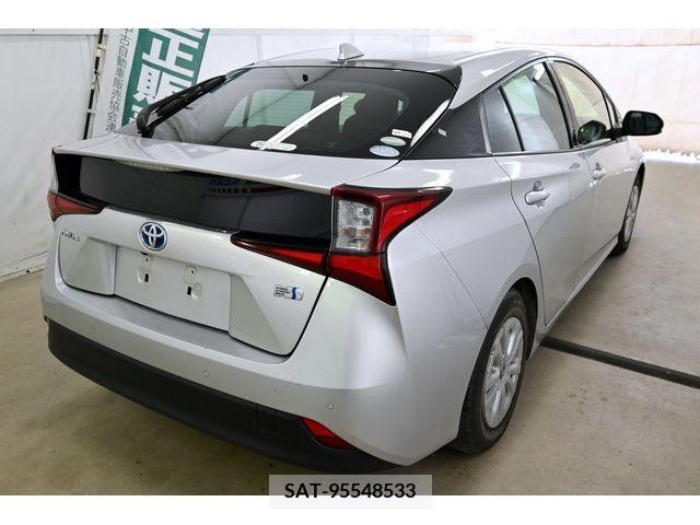 Toyota PRIUS 2019-03 322413-3