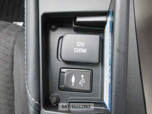 Lexus CT 2015-09 322675-19