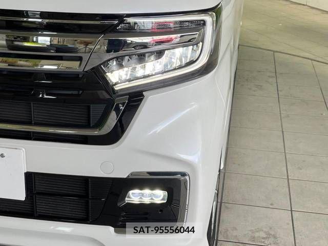 Honda N BOX CUSTOM 2021-01 364767-12