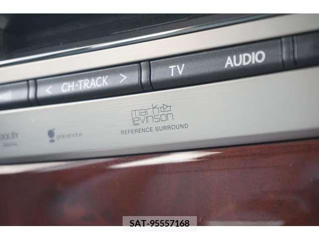 Lexus LS 2012-11 201042-5