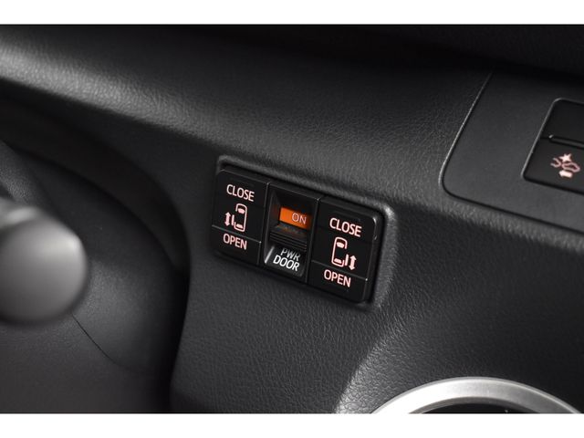 Toyota SIENTA 2016-07 192481-10