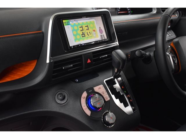 Toyota SIENTA 2016-07 192481-19