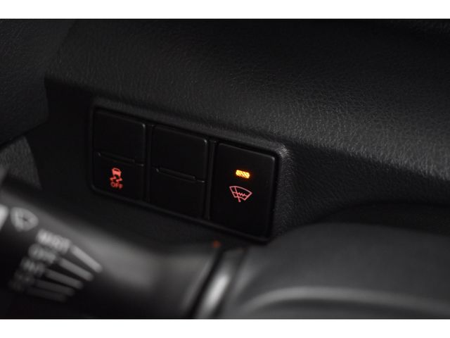 Toyota SIENTA 2016-07 192481-16