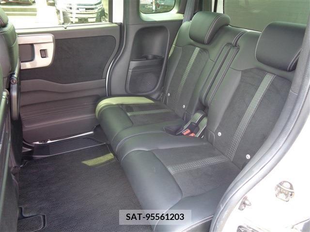 Honda N BOX CUSTOM 2023-01 279303-9