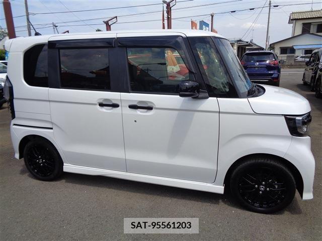 Honda N BOX CUSTOM 2023-01 279303-2