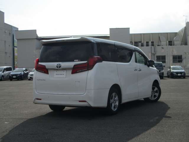 Toyota ALPHARD 2020-10 181713-1