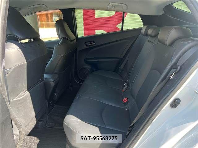 Toyota PRIUS 2021-01 208426-7