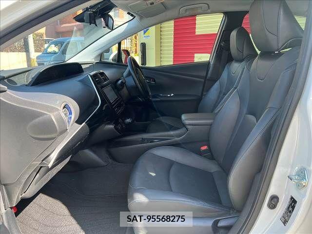 Toyota PRIUS 2021-01 208426-6
