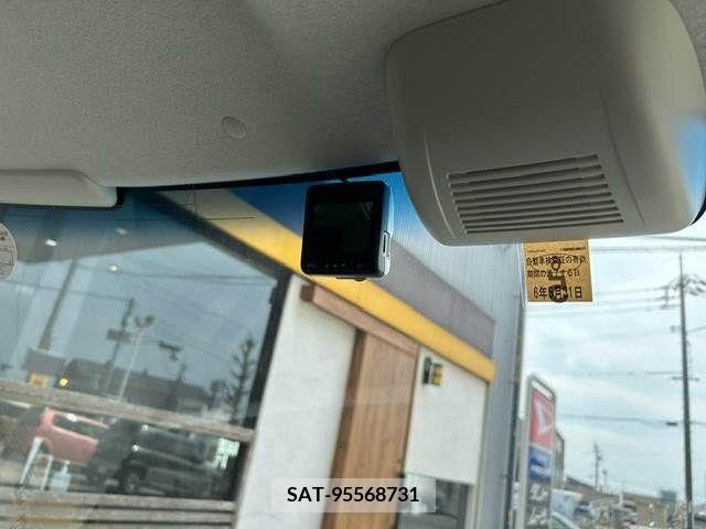 Honda N BOX 2019-05 250306-13