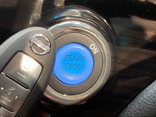 Nissan ELGRAND 2017-03 17834-14