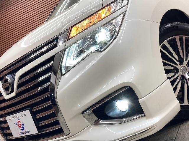 Nissan ELGRAND 2017-03 17834-9
