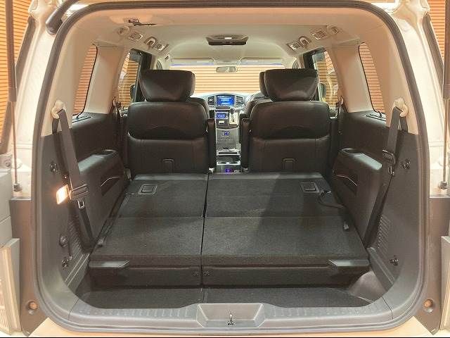 Nissan ELGRAND 2017-03 17834-19
