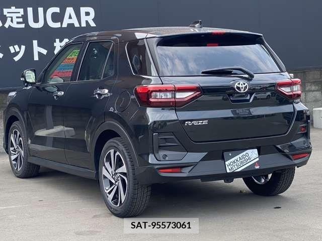 Toyota RAIZE 2023-09 324444-18