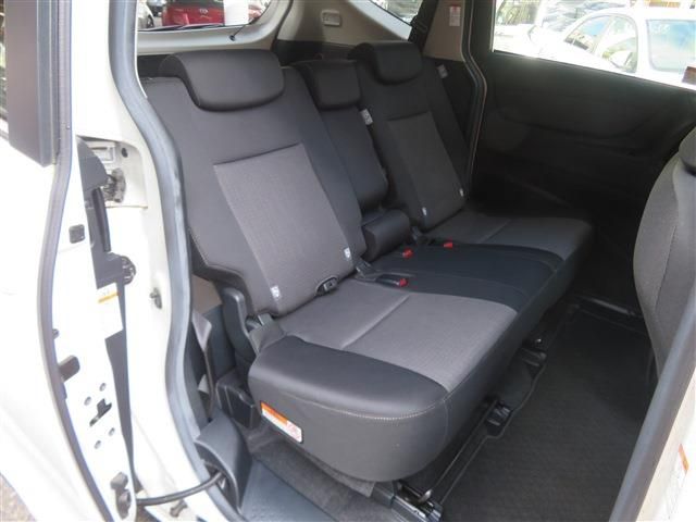 Toyota SIENTA 2019-01 27246-6