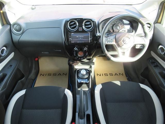 Nissan NOTE 2017-08 6807-1