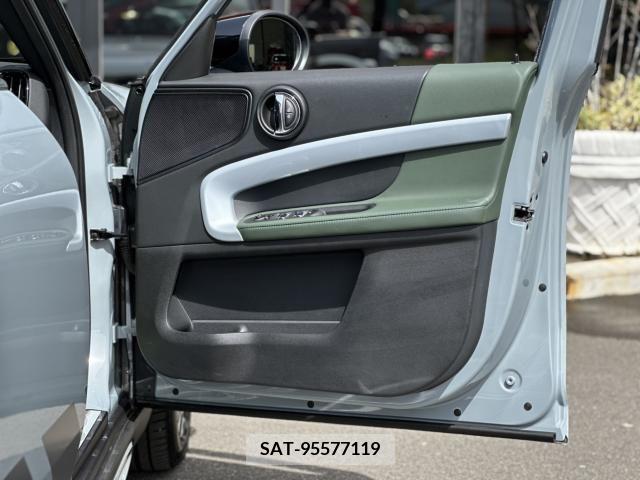 Bmw MINI 2022-10 239291-12