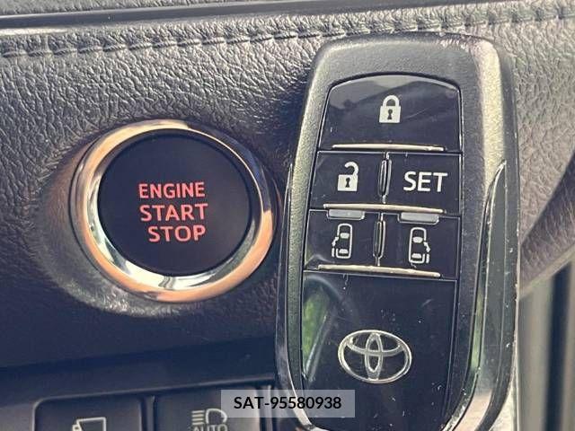 Toyota SIENTA 2020-11 285051-7