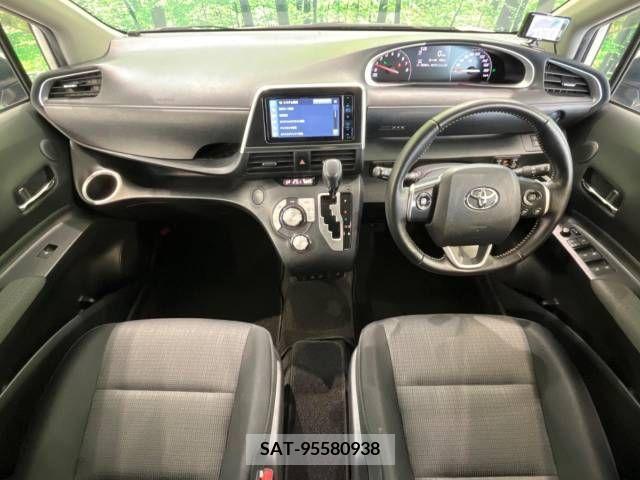 Toyota SIENTA 2020-11 285051-1