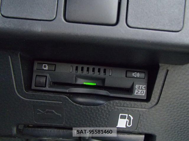 Toyota TANK 2019-04 286956-18