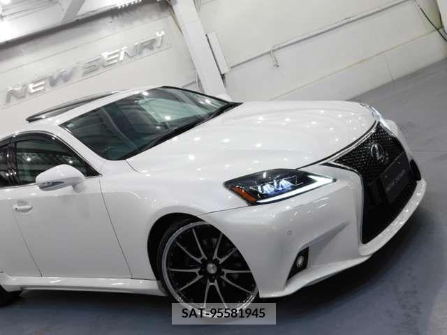 Lexus IS 2008-11 276553-3