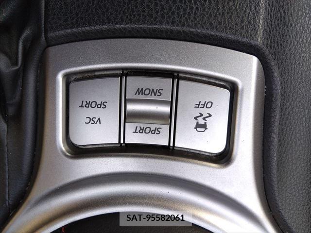 Toyota 86 2013-10 228156-26