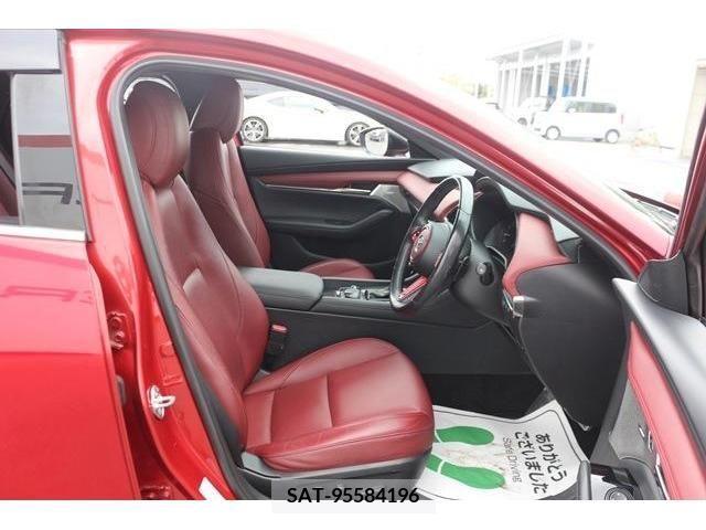 Mazda MAZDA3 2019-09 233393-14
