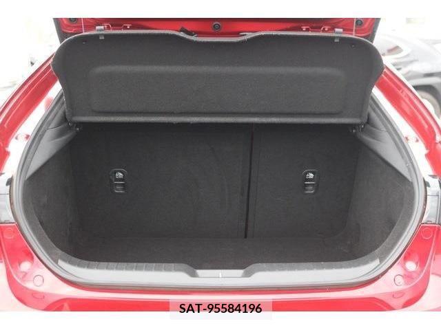 Mazda MAZDA3 2019-09 233393-18
