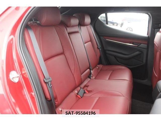 Mazda MAZDA3 2019-09 233393-15