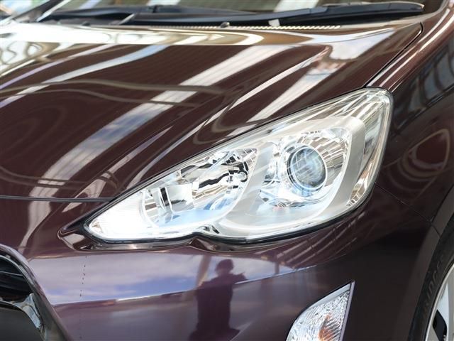 Toyota AQUA 2015-09 192429-7
